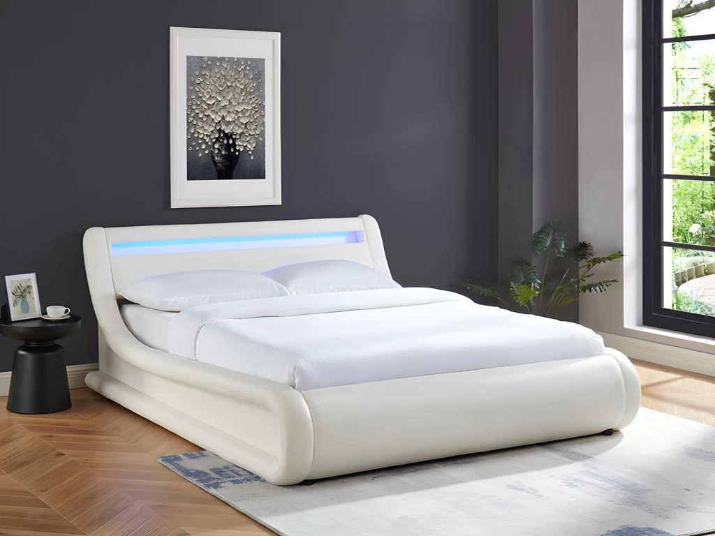 Lit Coffre 160 X 200 Cm - Avec LEDs - Simili - Blanc + Matelas - IRIS II