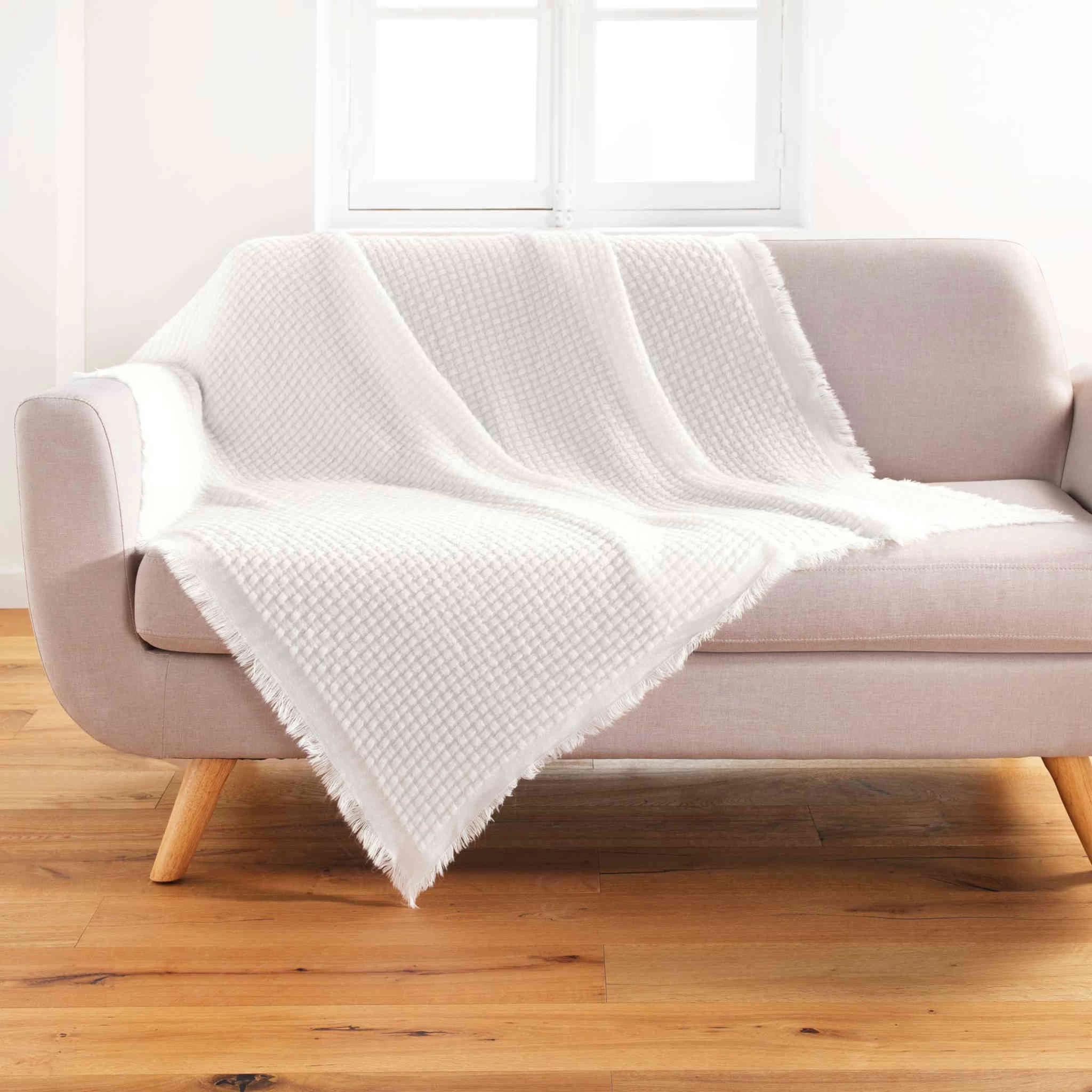 Plaid à Franges Acrylique Coraline 125x150 Cm