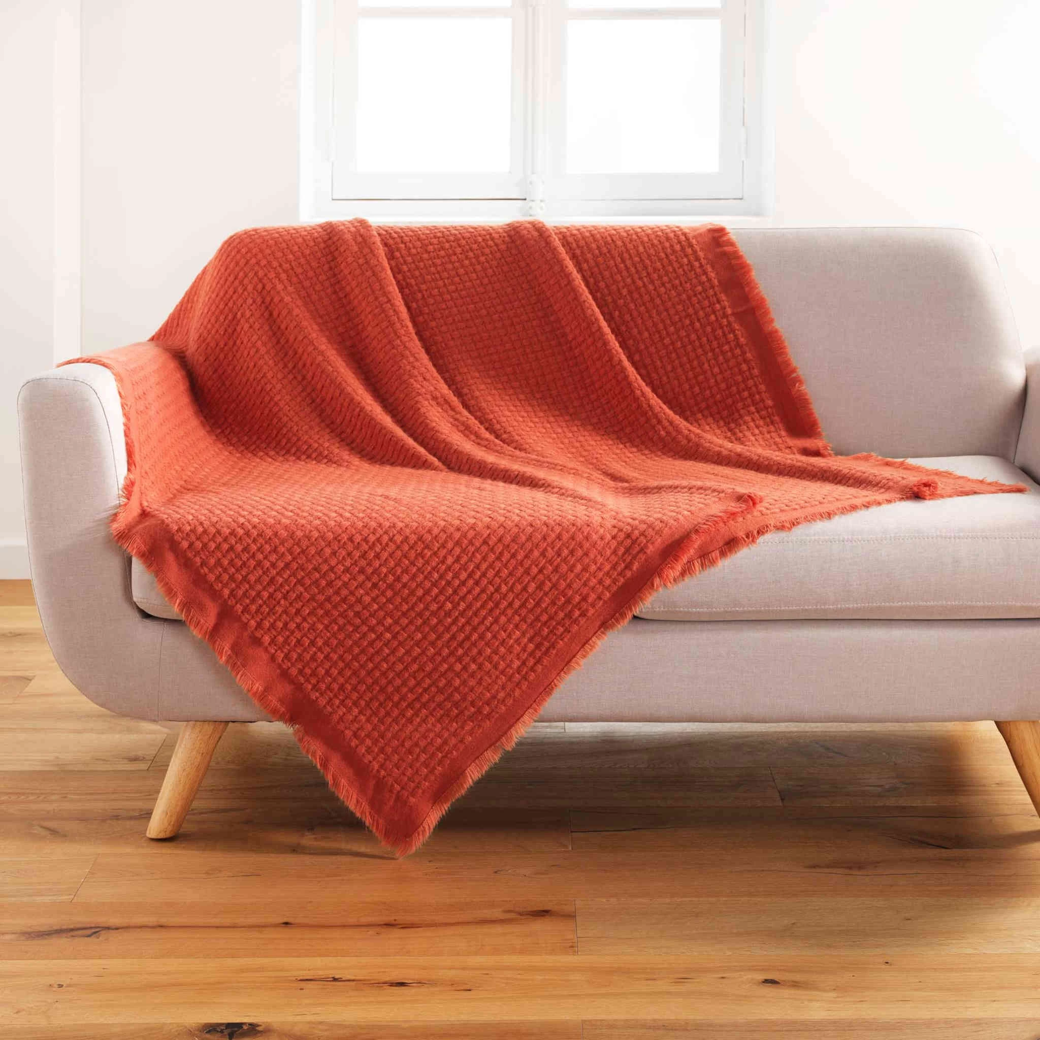 Plaid à Franges Acrylique Coraline 125x150 Cm – Image 6